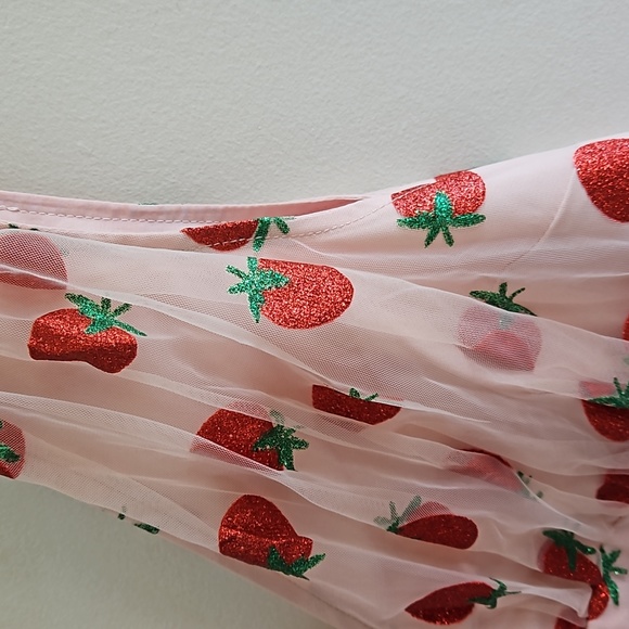 Strawberry Pink 1950s Patchwork Lace Romper - Picture 2 of 2